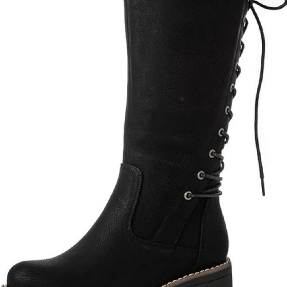 Boots - Picture 3 of 8